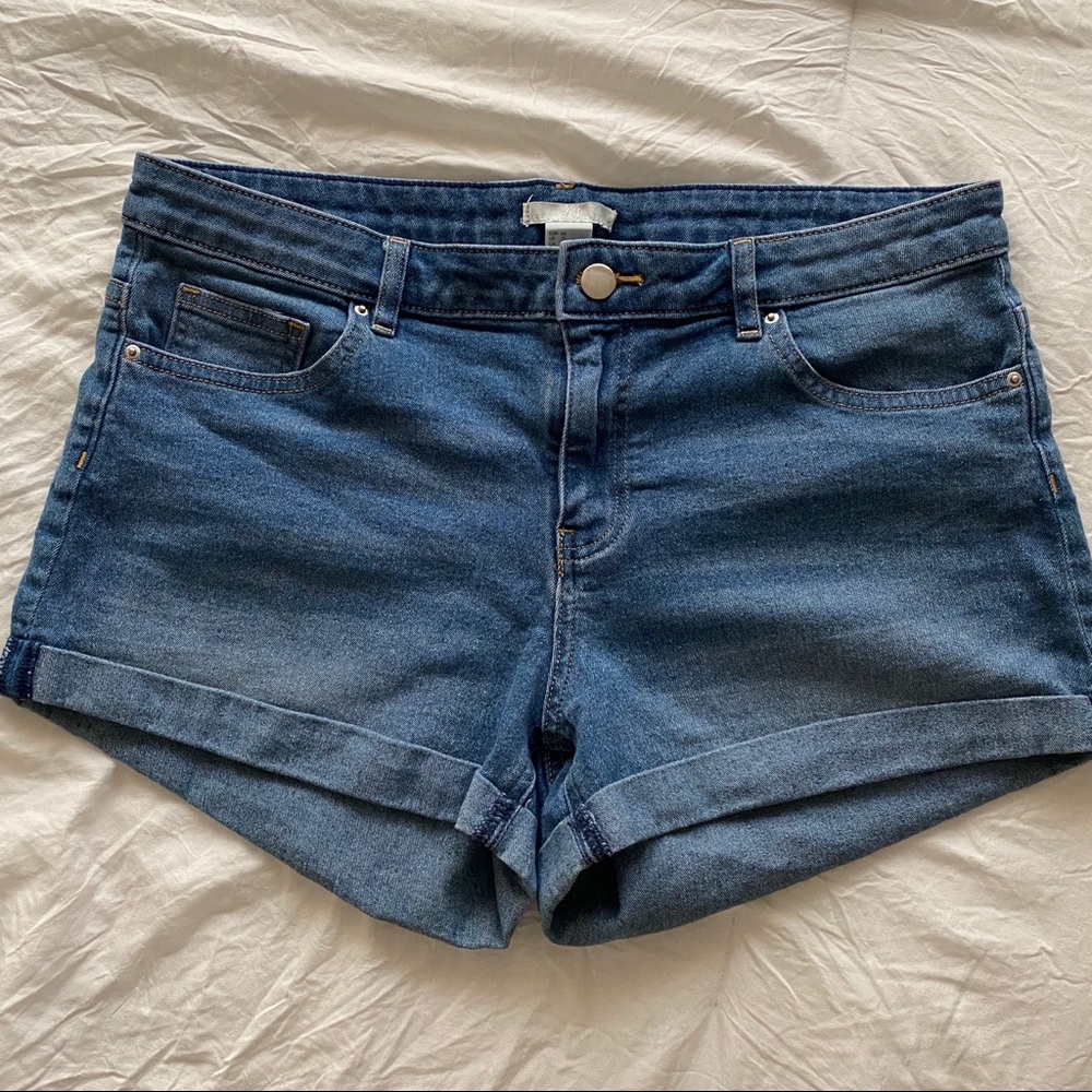 H&M denim shorts sz 12